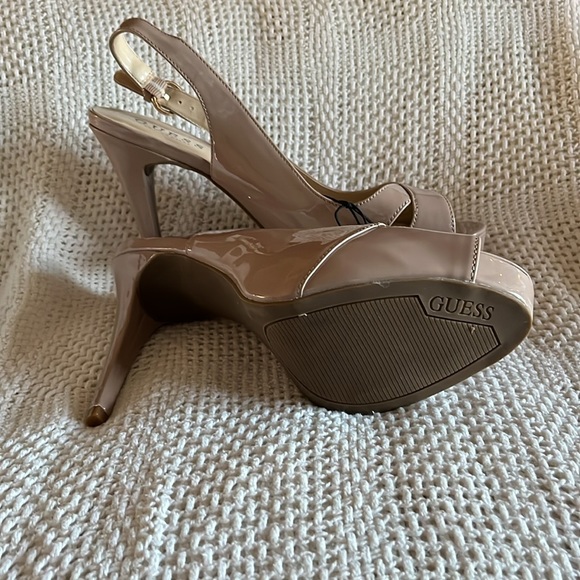 GUESS 5” Stiletto Heels NWT 10 - Picture 3 of 4